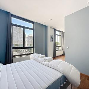 Toison d'Or : Superbe appartement meublé de 2 chambres