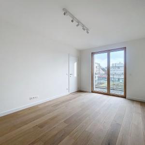 VUB / La Chasse : Bel appartement neuf 1 chambre + parking