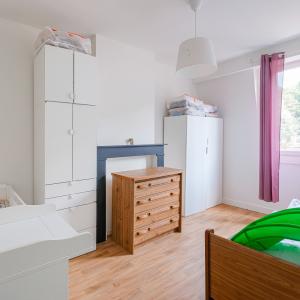 Parc Duden: Bel immeuble de rapport 3 unités + 2 garages