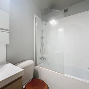 Chatelain/ Place Stéphanie: Joli studio meublé