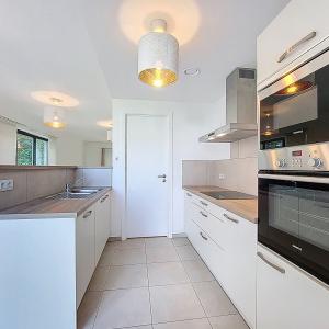 Stalle/Calevoet : Magnifique appartement 4 chambres 