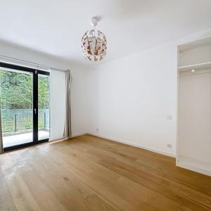 Stalle/Calevoet : Magnifique appartement 4 chambres