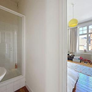 Guy d'Arezzo : Jolie maison + grande terrasse + parking