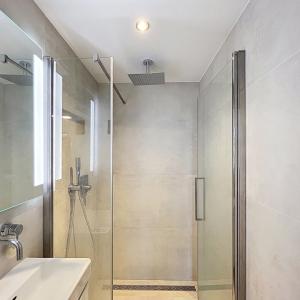 Quartier Européen : Somptueux duplex 3 ch. terrasse