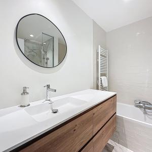 Pl. Brugmann/Churchill : Superbe appartement neuf + terrasse