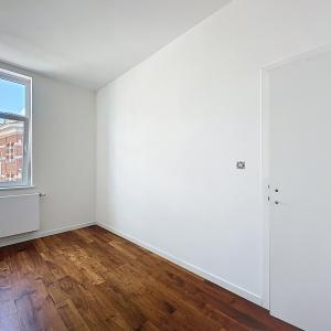 Pl. Brugmann/Churchill : Superbe appartement neuf + terrasse