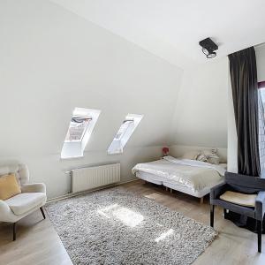 Quartier Européen : Duplex meublé 3 chambres avec terrasse
