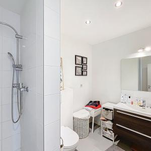 Quartier Européen : Duplex meublé 3 chambres avec terrasse