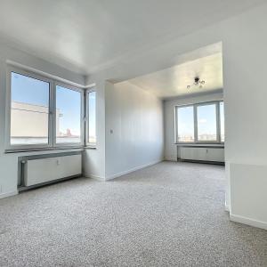 Général Jacques: Superbe penthouse 3ch + terrasses + parking