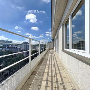 Général Jacques: Superbe penthouse 3ch + terrasses + parking