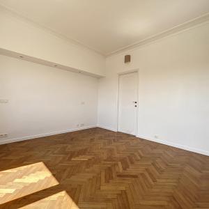 Général Jacques: Superbe penthouse 3ch + terrasses + parking