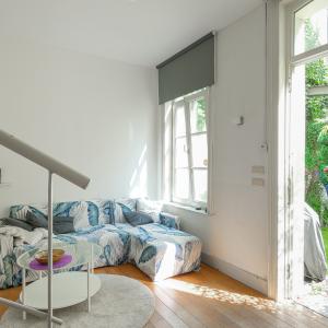 Quartier EU: maison rénovée + duplex + jardin et garage