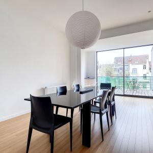 Général Jacques : Appartement 2 chambres meublé + terrasse 