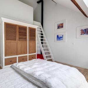 Général Jacques : Appartement 2 chambres meublé + terrasse 