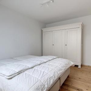 Général Jacques : Appartement 2 chambres meublé + terrasse 