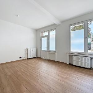 Chatelain/Defaqcz : Bel appartement 1 ch