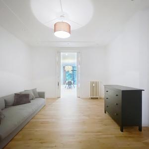 Place Poelaert - Appartement rez meublé 1chambre avec jardin