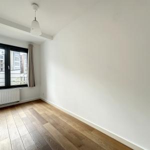 Châtelain : Magnifique appartement 2 chambres + terrasse