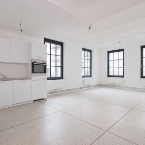 Splendide authentique loft de +-90m² 