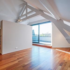 Lycée Français, magnifique loft 3 chambres et garage