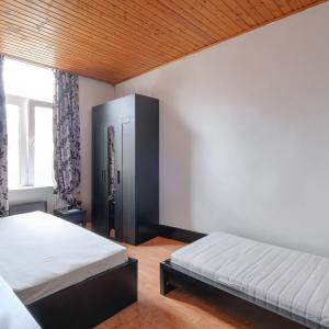 Maison à rafraîchir de ± 235 m² bruts, avec cour intérieure.
