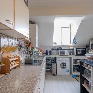 Maison à rafraîchir de ± 235 m² bruts, avec cour intérieure.