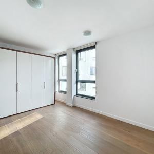 Quartier Schuman: Bel appartement 2 ch. + terrasse + parking