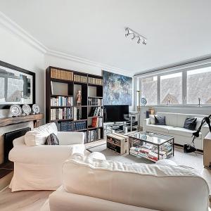 Roosevelt/ULB : Bel appartement duplex dernier étage