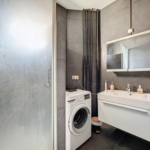 Molière: appartement 1 chambre avec terrasse et garage