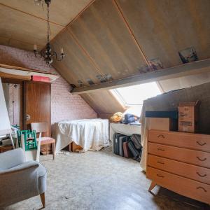 Altitude Cent : Maison 5ch + jardin+ garage à rénover