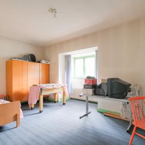 Altitude Cent : Maison 5ch + jardin+ garage à rénover