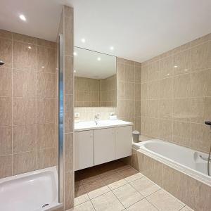 Roosevelt/Italie : Superbe appartement 3 chambres + terrasse