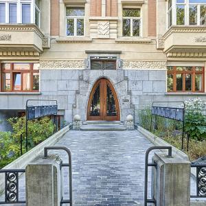 Bois de la Cambre : Bel appartement 2 chambres ART-DECO