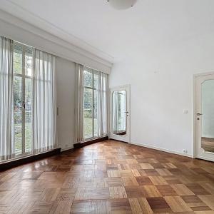 Bois de la Cambre : Appartement 3 chambres avec parking 