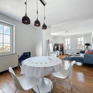 Vanderkindere / Albert : Bel appartement 1ch meublé