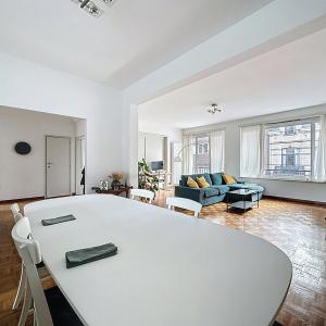 Place Brugmann/Molière : Magnifique appartement 2 chambres 