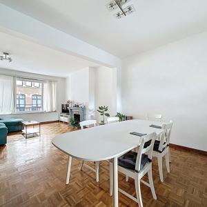 Place Brugmann/Molière : Magnifique appartement 2 chambres 