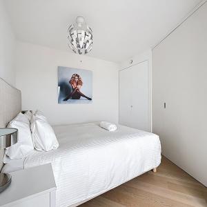 Louise/Quadrian : Superbe appartement meublé + terrasse