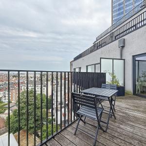 Louise/Quadrian : Superbe appartement meublé + terrasse