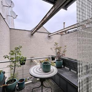 Châtelain : Magnifique loft 2 chambres 
