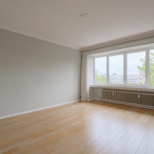 SOUS OFFRE !! Molière : Bel appartement 3 chambres + bureau et terrasse