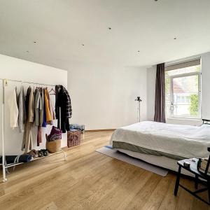 Haut de Saint-Gilles : Superbe duplex penthouse + terrasse