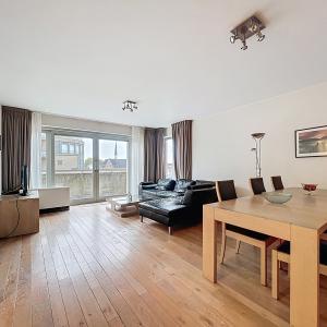 Quartier Européen : Bel appartement meublé + 2 terrasses