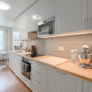 Quartier des Squares - Appartement rénové 2ch + balcon