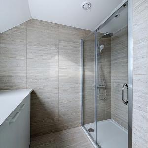 Vanderkindere : Beau duplex penthouse neuf + terrasse