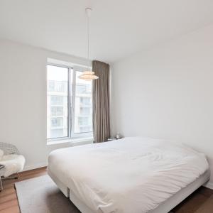 Centre/canal: appartement récent: terrasse 15 m², 2 parkings