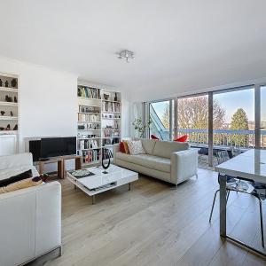 De Fré-Wolvendael, penthouse 85m² 2 ch + 3 terrasses 