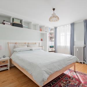 Abbaye : rdc duplex 3 chambres + cour et terrasse