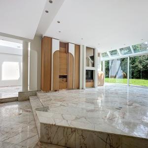 Saturne : Sublime villa avec vaste jardin + garage