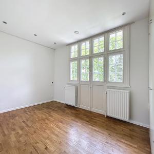 Saturne : Sublime villa avec vaste jardin + garage